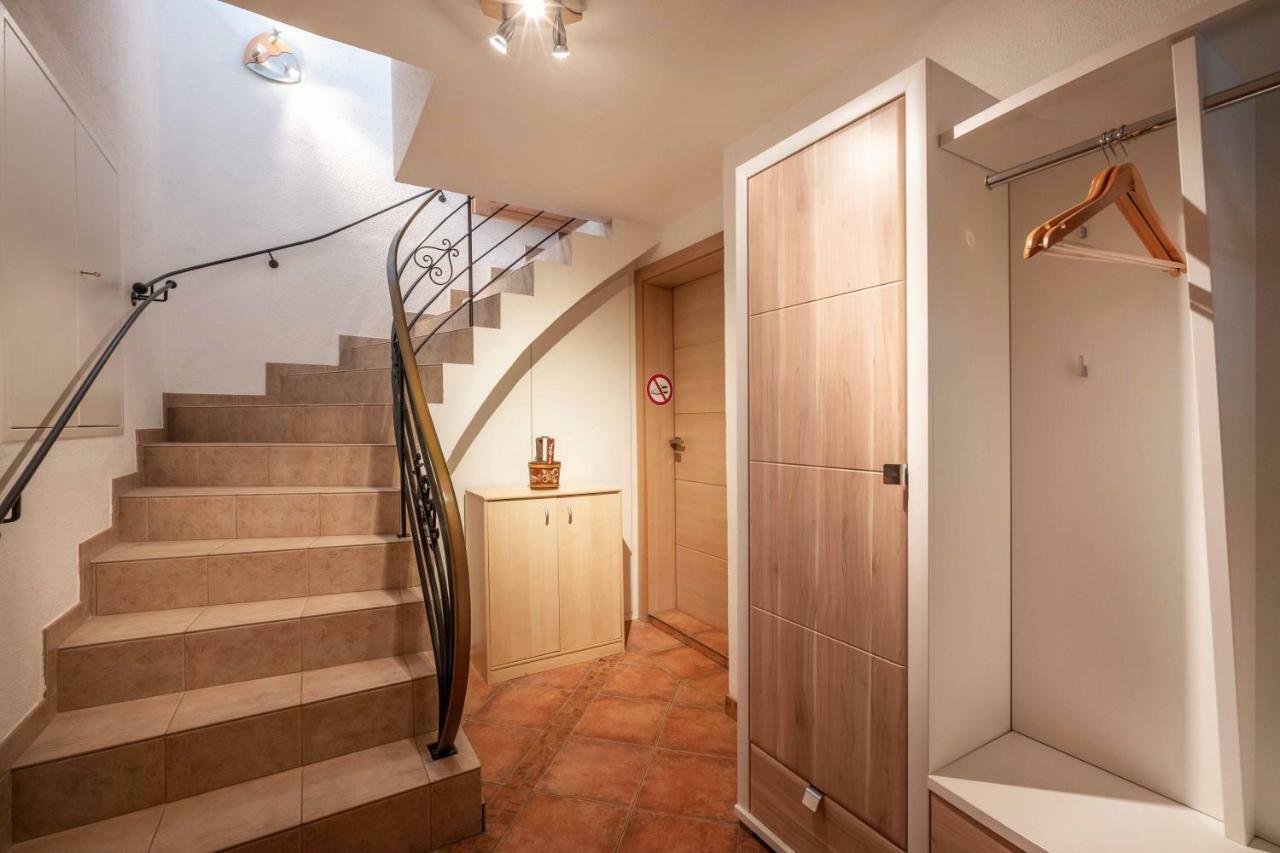 Exclusive Appartement Chalet 蒂罗的圣约翰 外观 照片